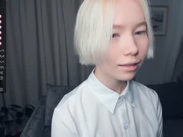 webcam girl silvergloss image #5369210
