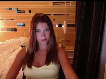 webcam girl bitter_moon image #5127179
