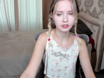 webcam girl helena_hott image #2220440