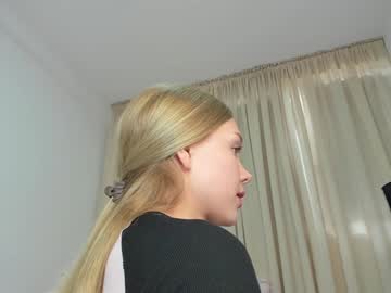 webcam girl kitty__sophie image #8086664