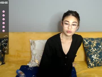 webcam girl little_v1rgin_angel image #2137952