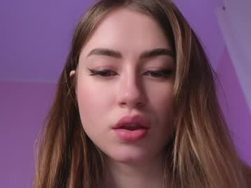 webcam girl strawberryjamx image #3864895