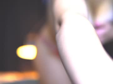 webcam girl tait_less image #7906585