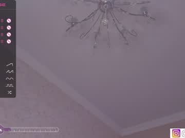 webcam girl bzzzme image #5770244