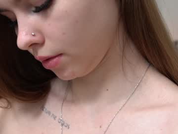 webcam girl refined_style image #7866191