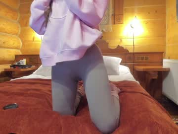 webcam girl sweety_rinushka_ image #2722677
