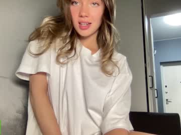 webcam girl angel_from_sky image #6169610