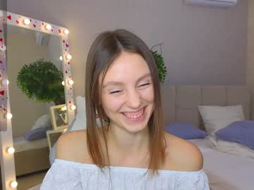 webcam girl jule_mills image #7828888