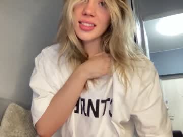 webcam girl angel_from_sky image #4837646