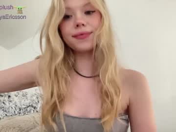webcam girl sonyaplush image #7222489