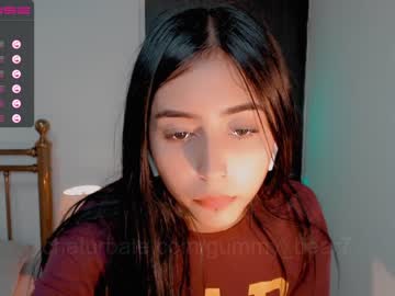 webcam girl gummy_bear7 image #2681306