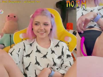 webcam girl _biscuitty image #2208605