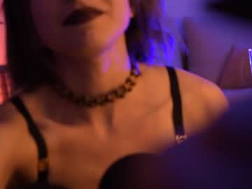 webcam girl lizmreow image #1239997