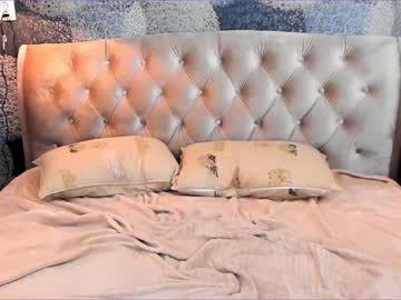 webcam girl crystalreves image #229848