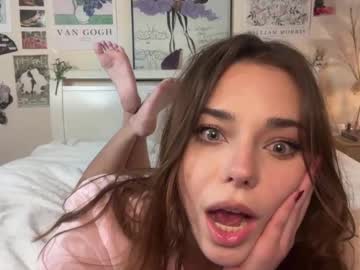 webcam girl irisbb2003 image #7587648
