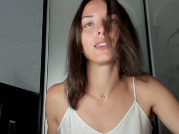 webcam girl water__lily image #2205348