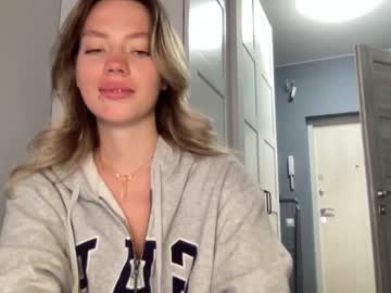 webcam girl angel_from_sky image #3975410