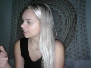 webcam girl cindyloulou1 image #5920408
