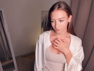 webcam girl wave_of_happy_ image #5685742