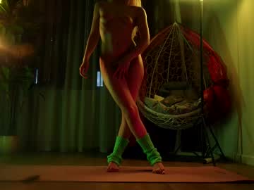 webcam girl artmosphera image #9349335