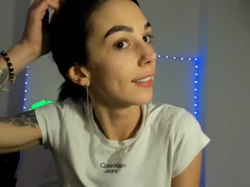 webcam girl hotfallingdevil image #3633573