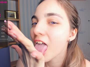 webcam girl shy_media image #4367653