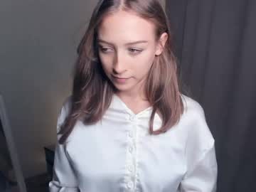 webcam girl wave_of_happy_ image #5434575