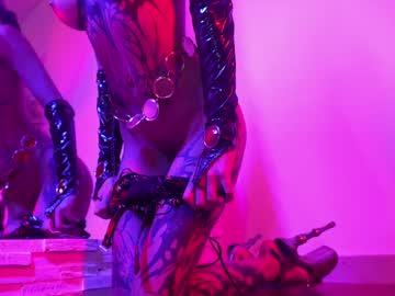 webcam girl goth_dolll image #8146934