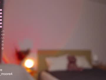 webcam girl lumoore image #5272303