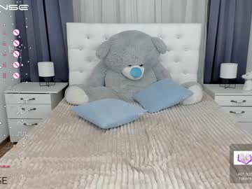 webcam girl emmika_ image #3633691