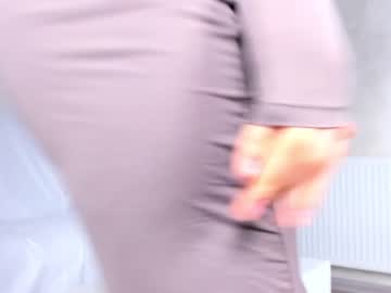 webcam girl ingridblondy94 image #6543704