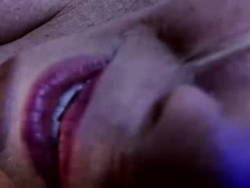 webcam girl daniluvs2 image #2415480