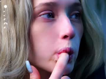 webcam girl taitehambelton image #8473539