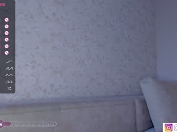 webcam girl bzzzme image #5341360