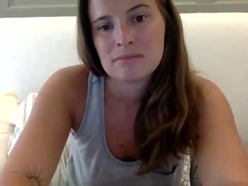 webcam girl carolinakiss14 image #2553153