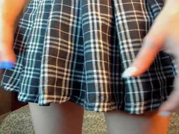 webcam girl philomenacommander image #7410306