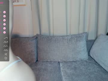 webcam girl silvergloss image #5520722