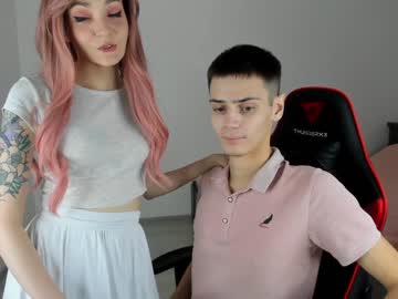 webcam couple mia_n_harry image #2636003