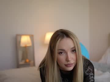 webcam girl kriss0leoo image #9111454