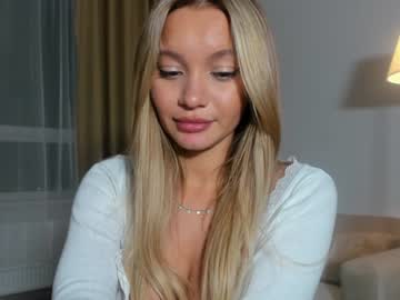 webcam girl honeybae3 image #8594799