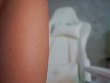 webcam girl xoxo_emma image #2267873