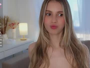 webcam girl fluffy_angel image #9360088