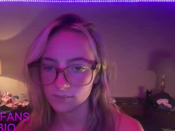 webcam girl ruthmiller09 image #9508185