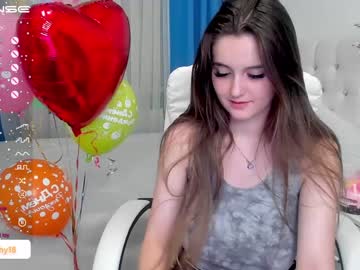 webcam girl emmika_ image #4564380