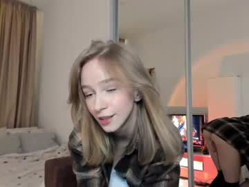 webcam girl happiness_s image #5910316