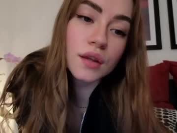 webcam girl strawberryjamx image #5991079