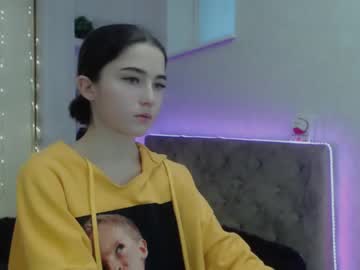 webcam girl alma_harrison image #1106735