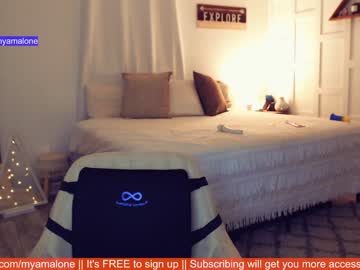 webcam girl blissense image #836964