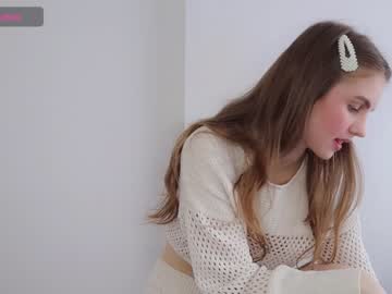 webcam girl fluffy_angel image #6997306
