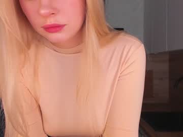 webcam girl 8a8y_nura image #421781